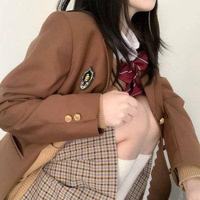 笼里的女人